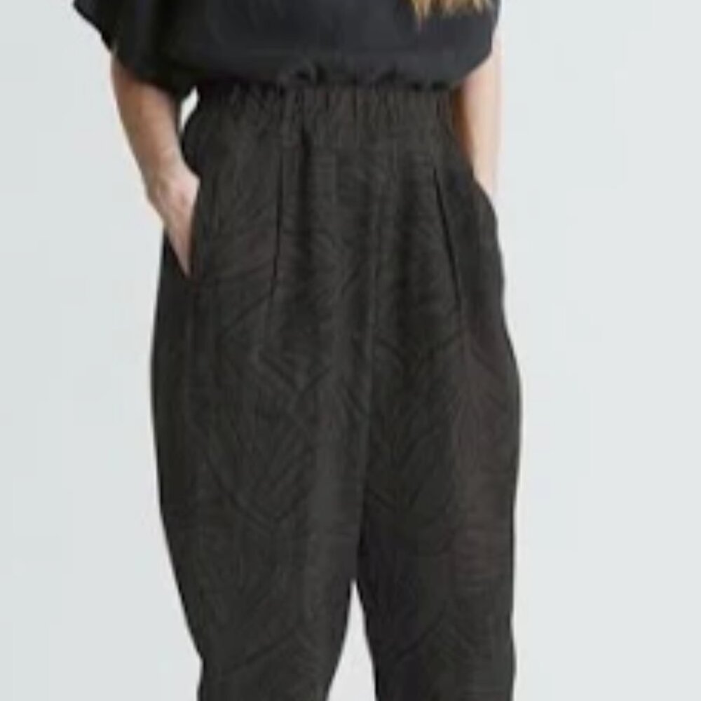 Black Crane carpenter pants, olive